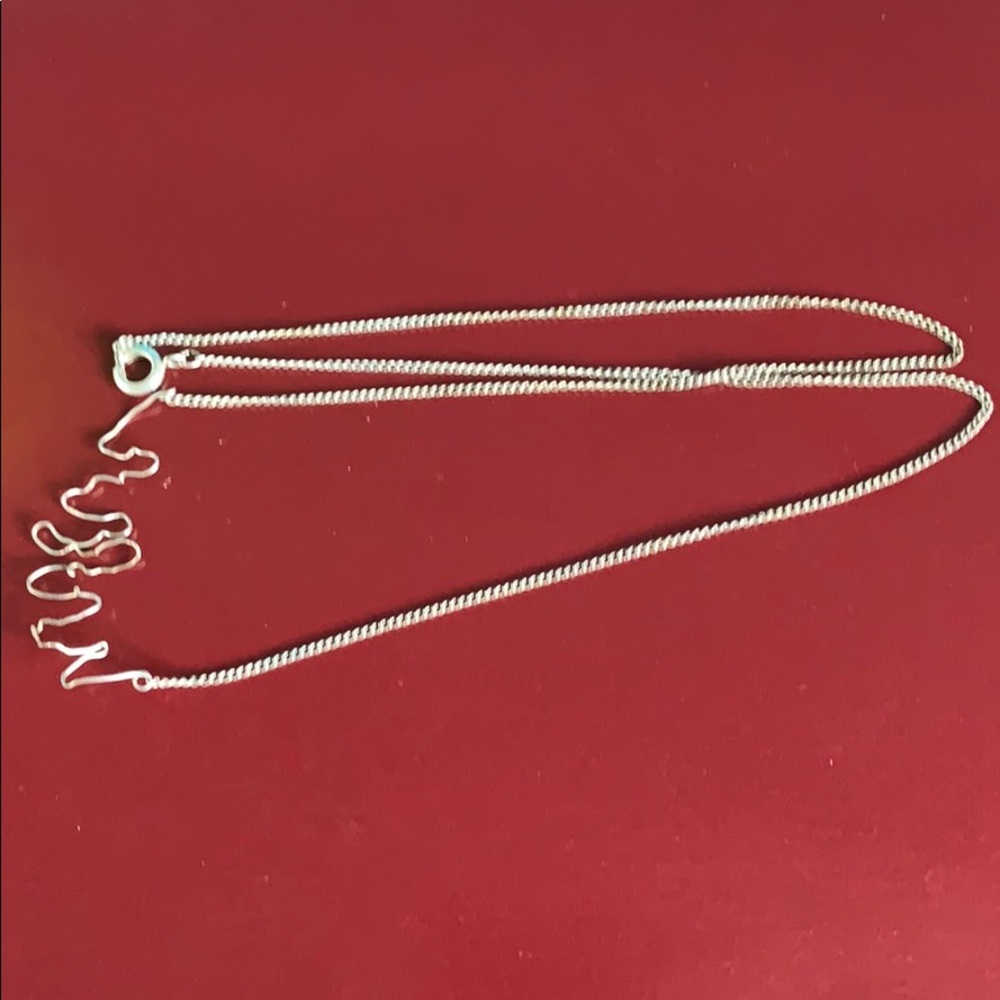 Long chain adjusted middle silver tone necklace - Picture 8 of 8